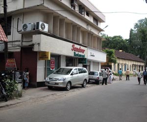 Tandoor Restaurant, Kochi Tandoor Restaurant, Kochi